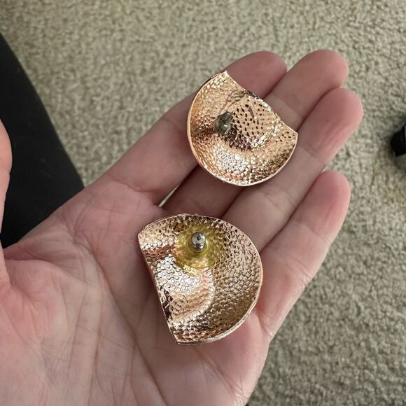 Vintage Hammered Gold and Brownish jewel Statement Earrings - Picture 3 of 3